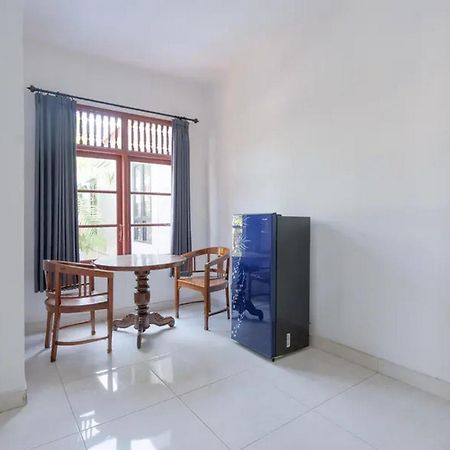 Ceria Guesthouse Seminyak Mitra Reddoorz Eksteriør bilde