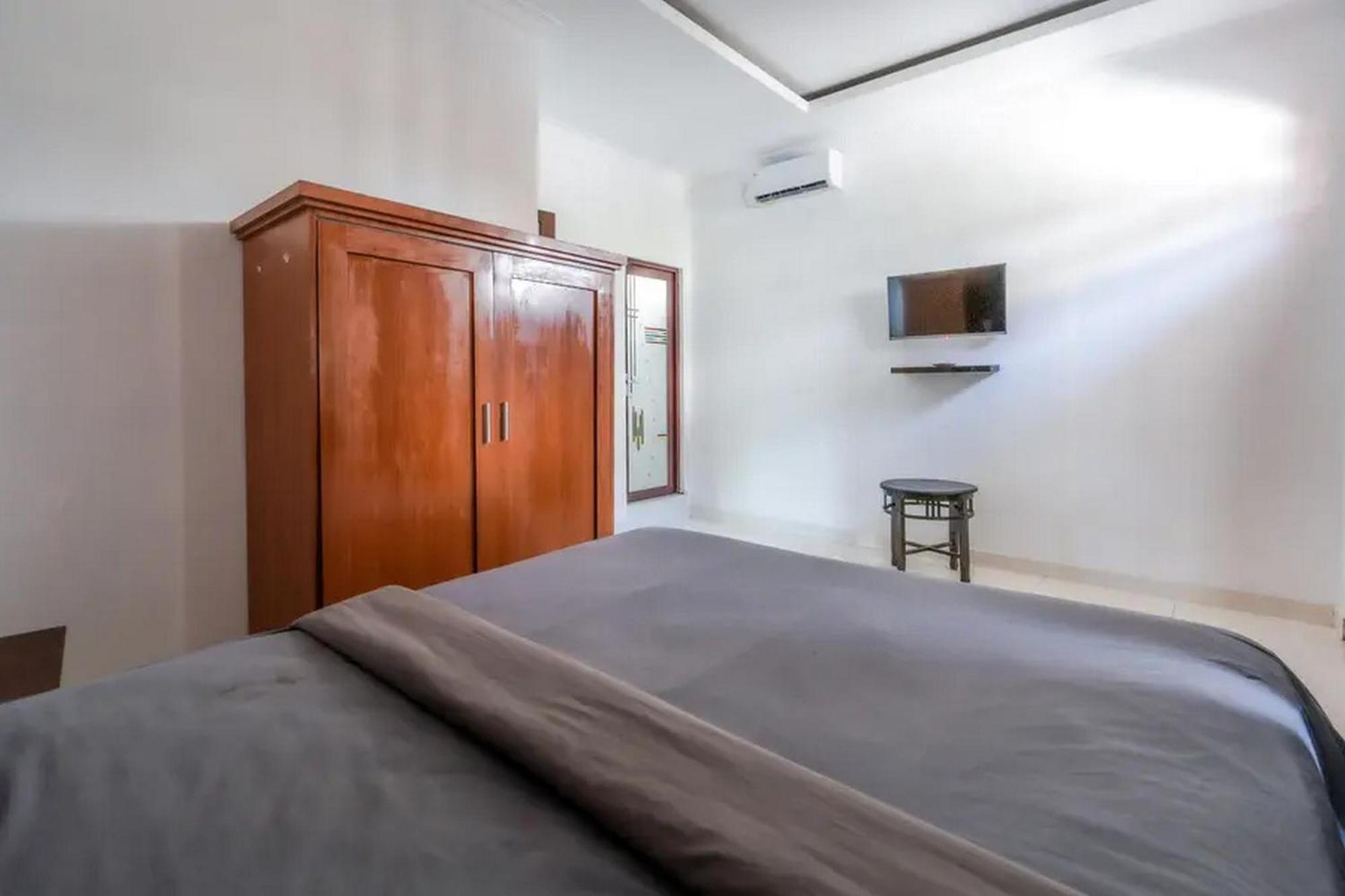 Ceria Guesthouse Seminyak Mitra Reddoorz Eksteriør bilde