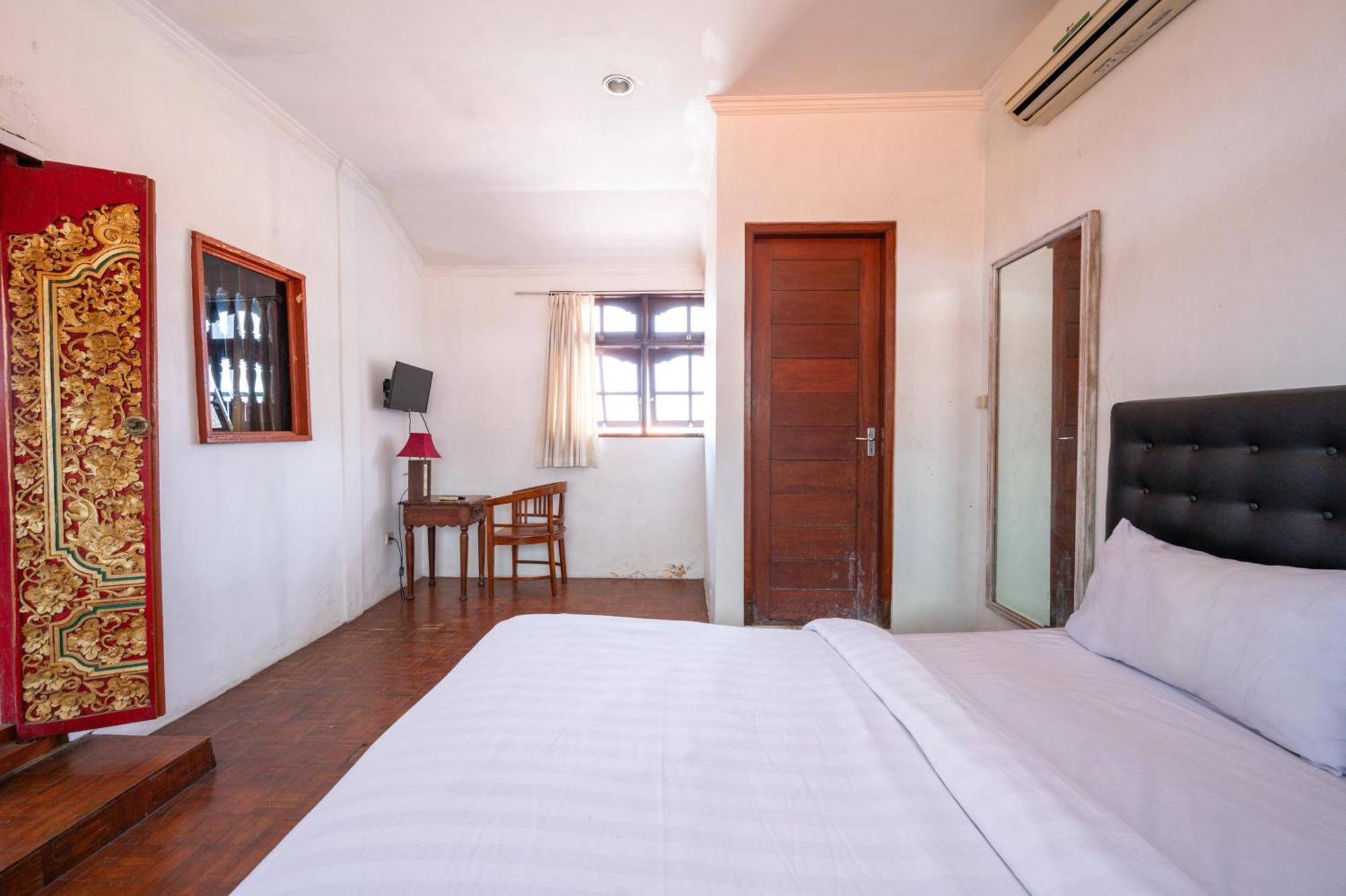 Ceria Guesthouse Seminyak Mitra Reddoorz Eksteriør bilde