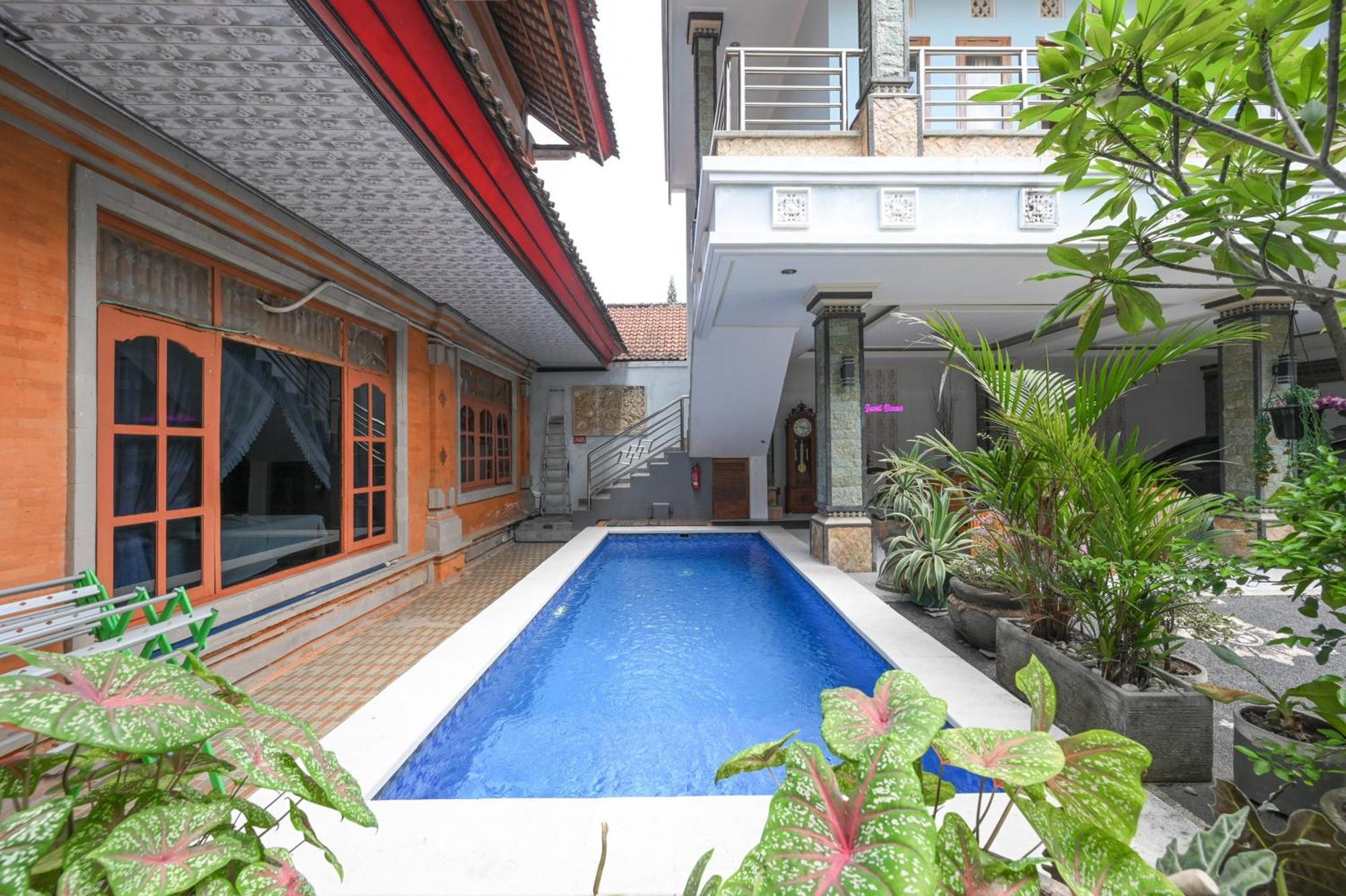 Ceria Guesthouse Seminyak Mitra Reddoorz Eksteriør bilde