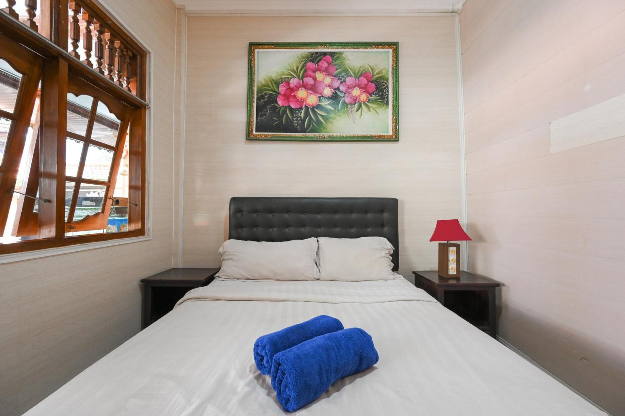 Ceria Guesthouse Seminyak Mitra Reddoorz Eksteriør bilde