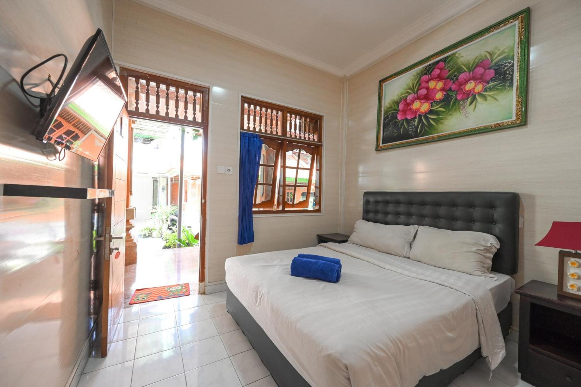 Ceria Guesthouse Seminyak Mitra Reddoorz Eksteriør bilde